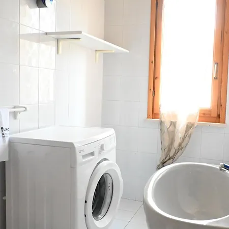 Sirolo, Trilocale In Centro, Con Terrazzo E Aria Condizionata - S078 アパート
