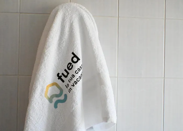 Appartamento Sirolo, Trilocale In Centro, Con Terrazzo E Aria Condizionata - S078 *